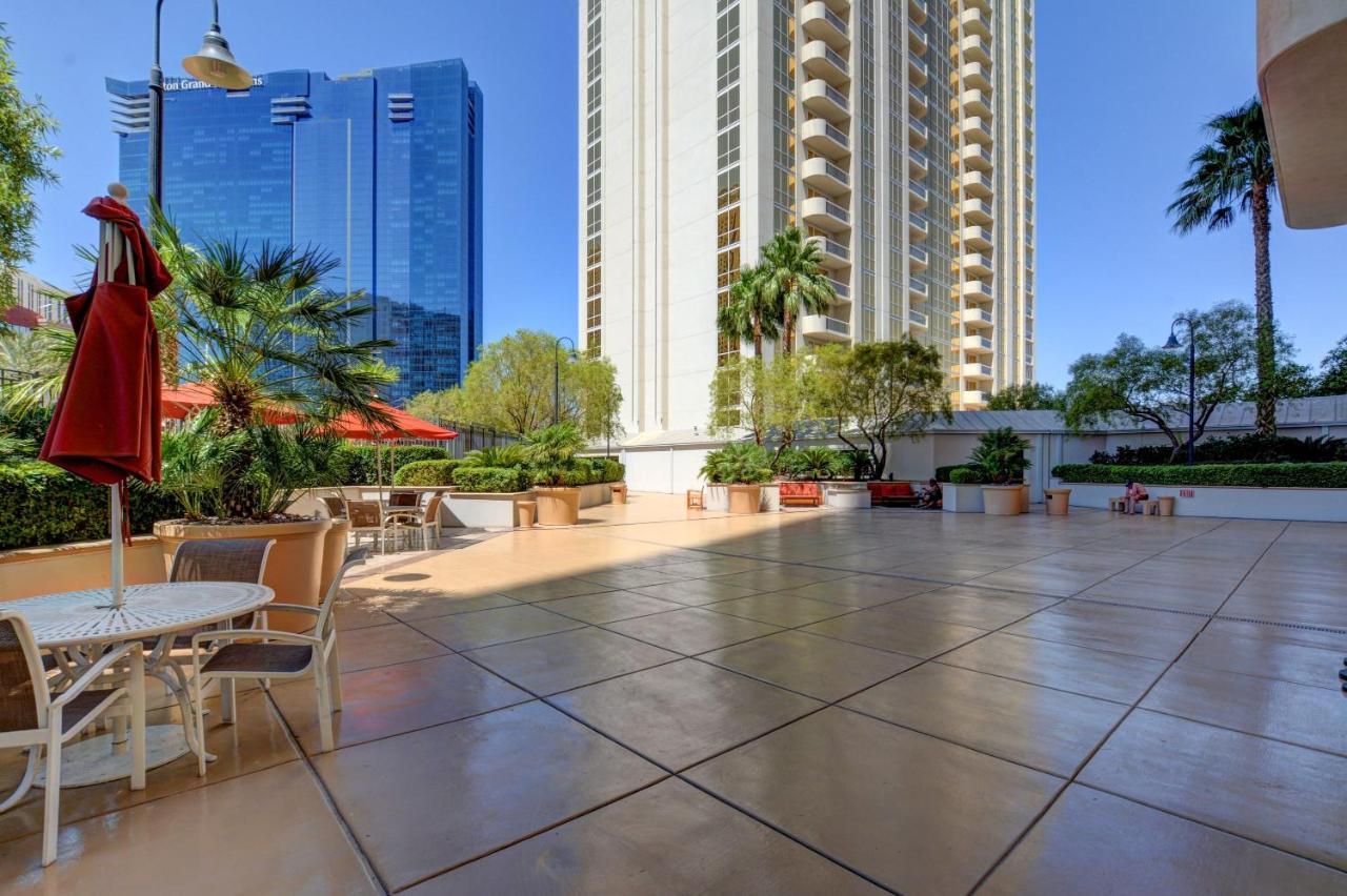Mgm Signature-22-703 Strip View Jacuzzi Studio Las Vegas Extérieur photo